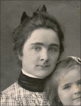 1899 Closeup