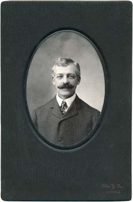 1910 Photograph